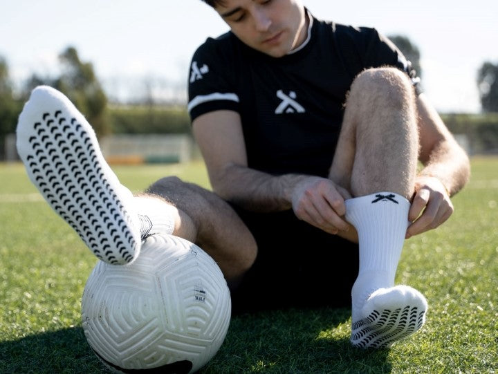 Perché le calze grip migliorano davvero le tue prestazioni