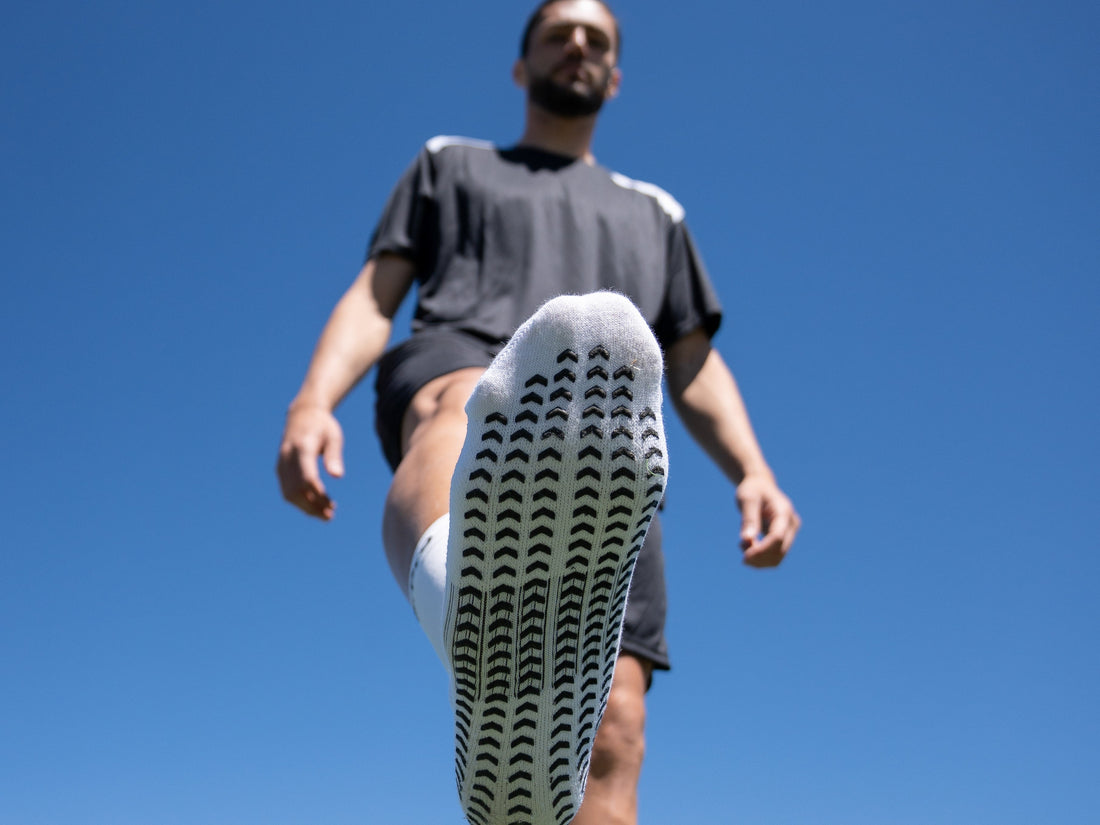 La differenza tra grip “percepito” e grip “effettivo” nelle calze sportive