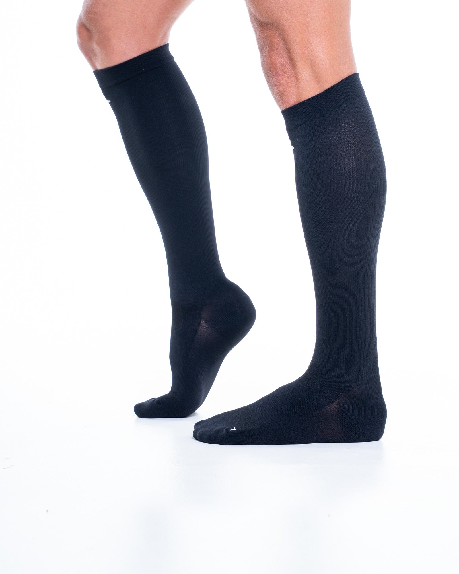 SOXPro Recovery nera indossata - vista laterale